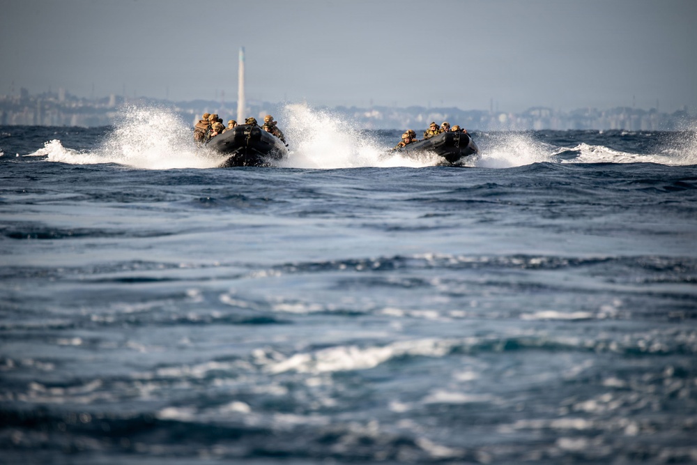 USS New Orleans (LPD 18) Conducts Surface Operations with the 31st Marine Expeditionary Unit
