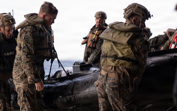 USS New Orleans (LPD 18) Conducts Surface Operations with the 31st Marine Expeditionary Unit
