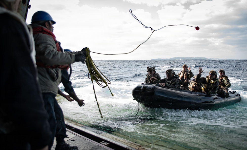 USS New Orleans (LPD 18) Conducts Surface Operations with the 31st Marine Expeditionary Unit