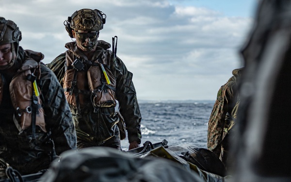 USS New Orleans (LPD 18) Conducts Surface Operations with the 31st Marine Expeditionary Unit