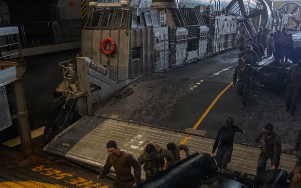 USS New Orleans (LPD 18) Conducts Surface Operations with the 31st Marine Expeditionary Unit