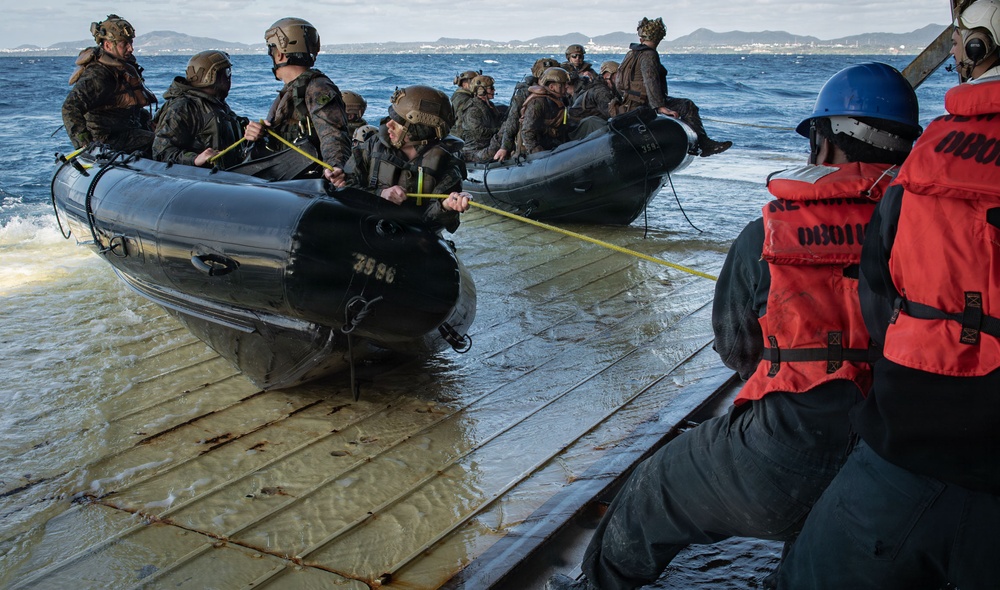USS New Orleans (LPD 18) Conducts Surface Operations with the 31st Marine Expeditionary Unit
