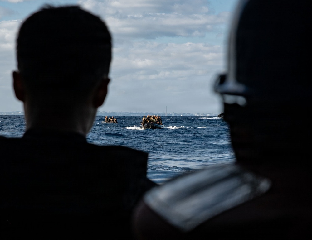 USS New Orleans (LPD 18) Conducts Surface Operations with the 31st Marine Expeditionary Unit