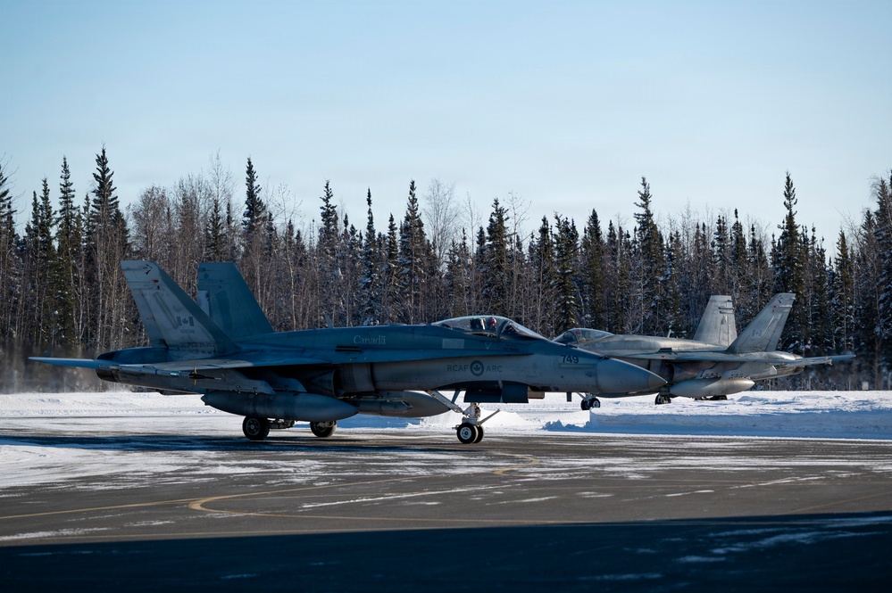 ARCTIC EDGE 2026: RCAF CF-18 operations