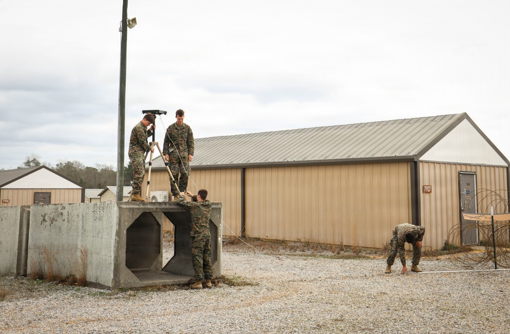 Marines participate in Advanced Radio Frequency Intelligence Operators Course