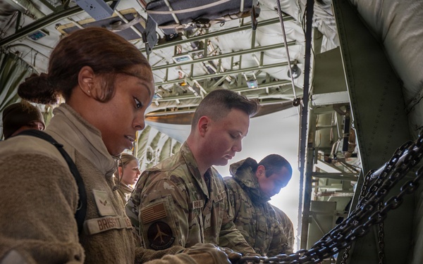 374 AW hosts Mission Ready Airmen training