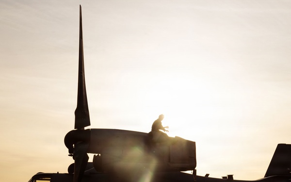 31st MEU | VMM 265 conducts a bilateral fly over exercise