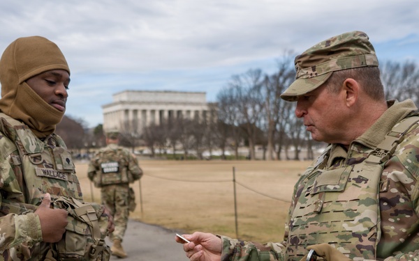 Mississippi National Guard Adjutant General visits service members in Washington, D.C.