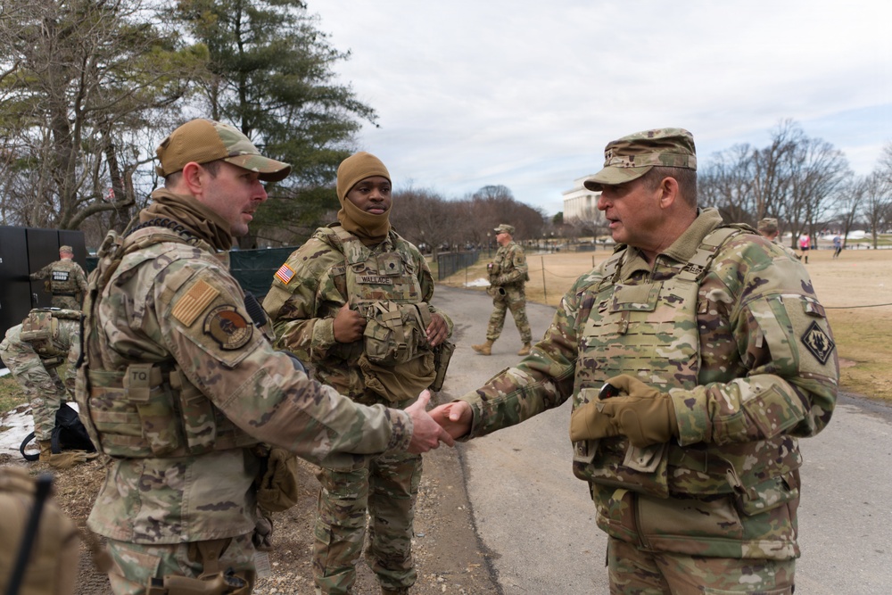 Mississippi National Guard Adjutant General visits service members in Washington, D.C.