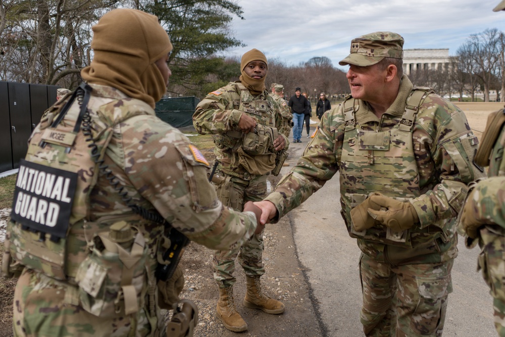 Mississippi National Guard Adjutant General visits service members in Washington, D.C.