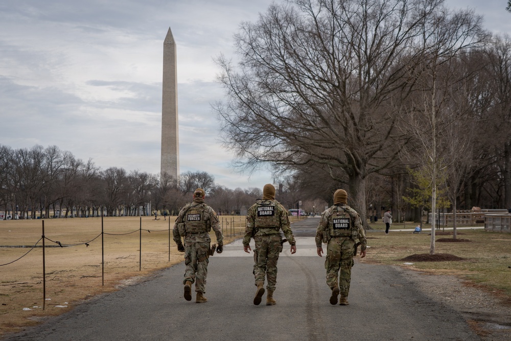Mississippi National Guard Adjutant General visits service members in Washington, D.C.