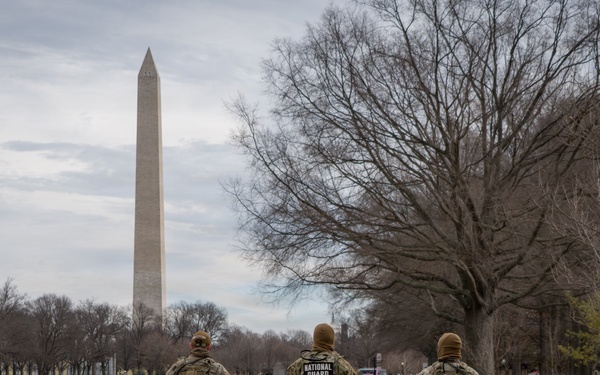 Mississippi National Guard Adjutant General visits service members in Washington, D.C.