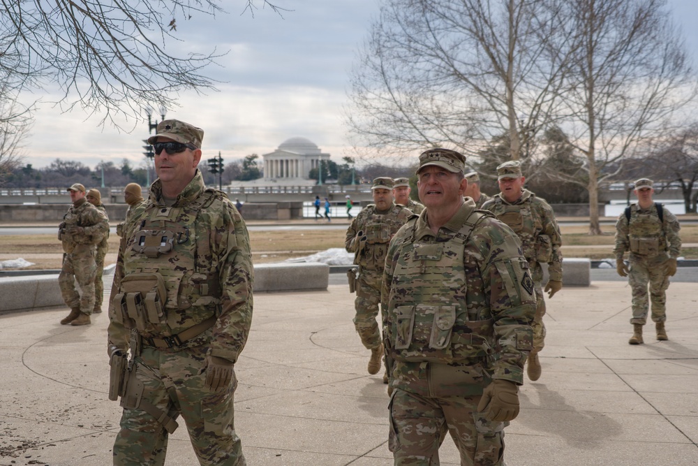 Mississippi National Guard Adjutant General visits service members in Washington, D.C.