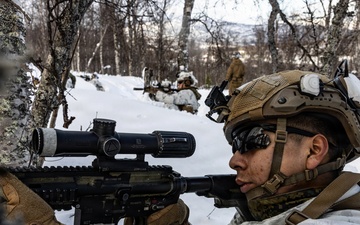 CORE26 | U.S. Marines demonstrate Squad Attacks for 2nd Marine Division Commanding General