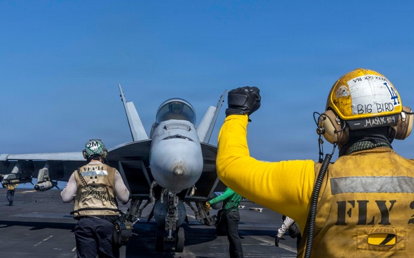 USS Abraham Lincoln (CVN 72) Supports Operation Epic Fury