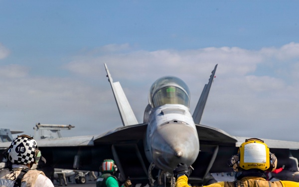 USS Abraham Lincoln (CVN 72) Flight Operations