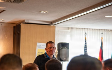 CEO of AER Michael A. Grinston visits GTA