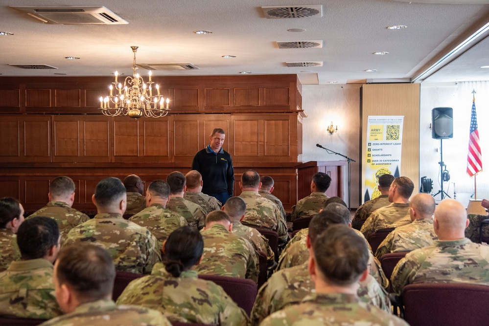 CEO of AER Michael A. Grinston visits GTA