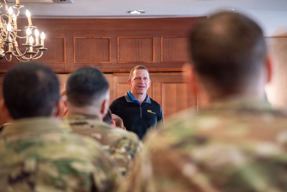 CEO of AER Michael A. Grinston visits GTA