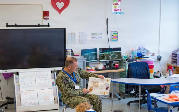 NAVSTA Rota Sailors Read to Rota Elementary School Students
