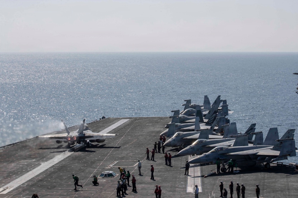 USS Abraham Lincoln (CVN 72) Conducts Flight Operations