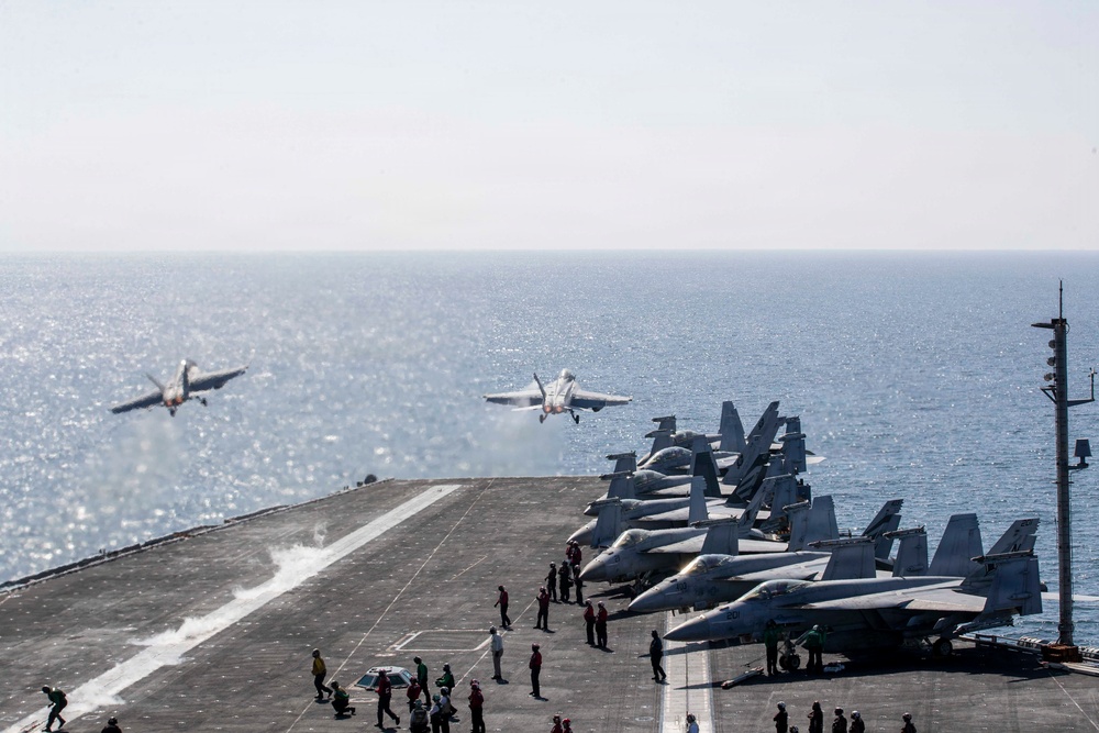 USS Abraham Lincoln (CVN 72) Conducts Flight Operations