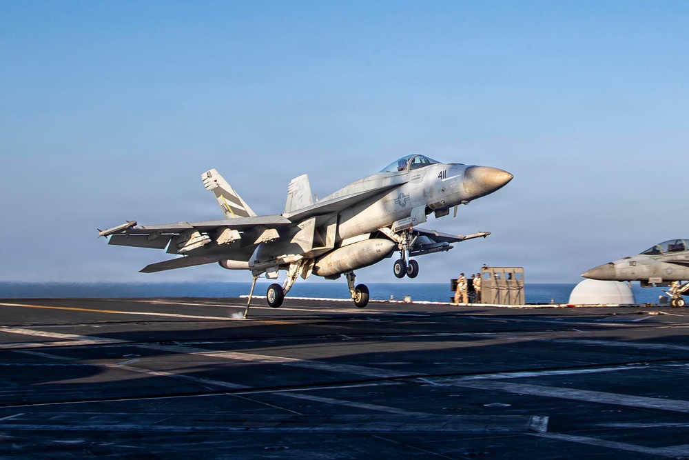USS Abraham Lincoln (CVN 72) Conducts Flight Operations