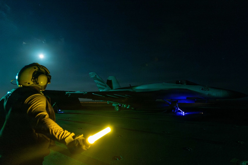USS Abraham Lincoln (CVN 72) Conducts Flight Operations