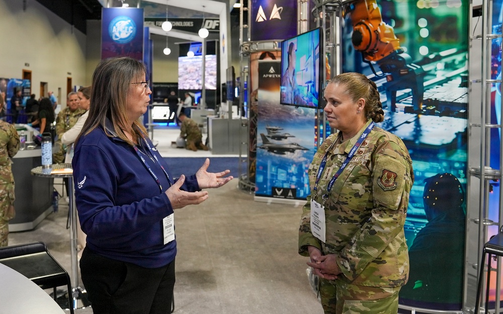 AFRL meets with industry and senior leaders at 2026 Warfare Symposium