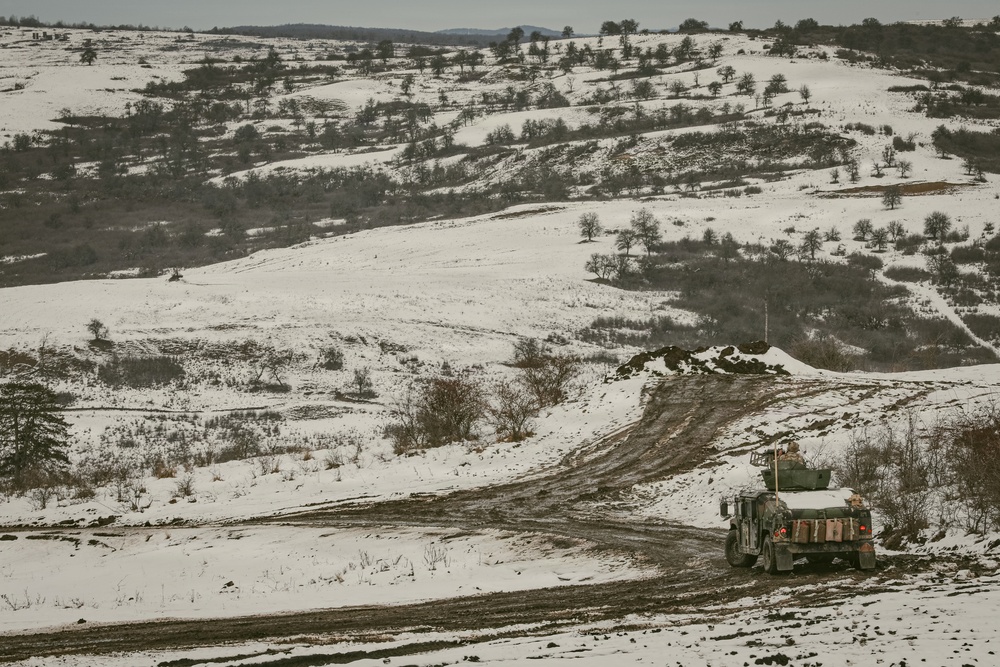 173rd Airborne Brigade Soldiers execute mounted weapons training in Romania