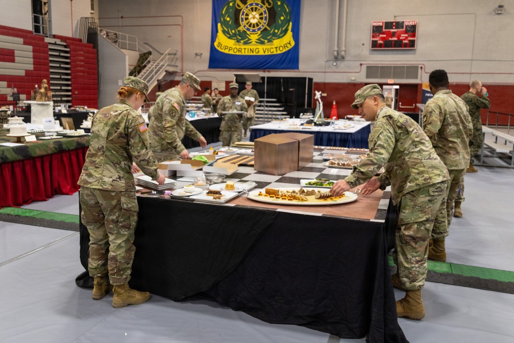 U.S. Army Reserve Cold Table Display
