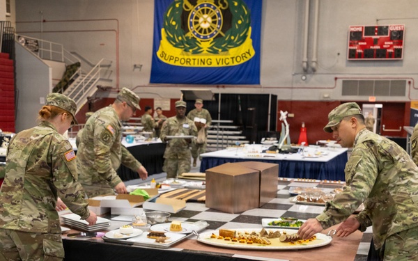 U.S. Army Reserve Cold Table Display