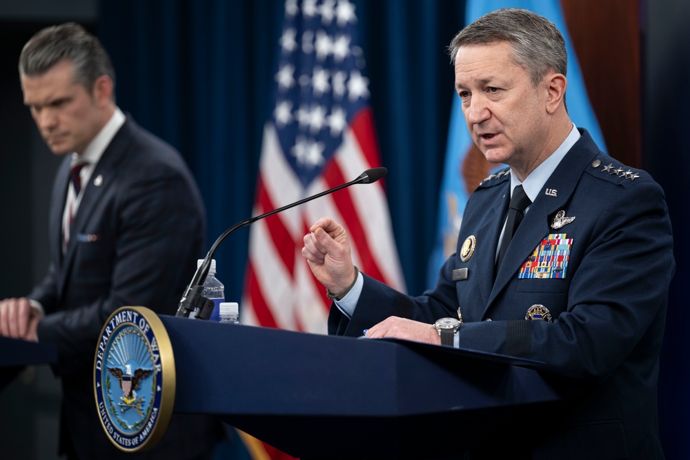 SW, CJCS Conduct Pentagon Press Briefing