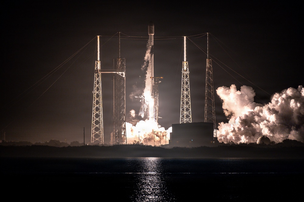 Falcon 9 | Starlink 10-40 Launch