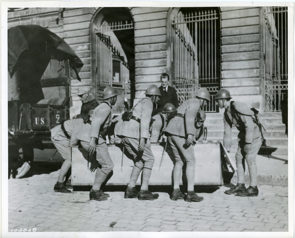 The Body of the Unknown Soldier - French Soldiers Carrying the Body into the Hotel de Ville, France