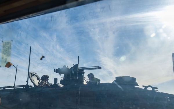 11th MEU Marines, Sailors Conduct Ship-to-Shore Operations