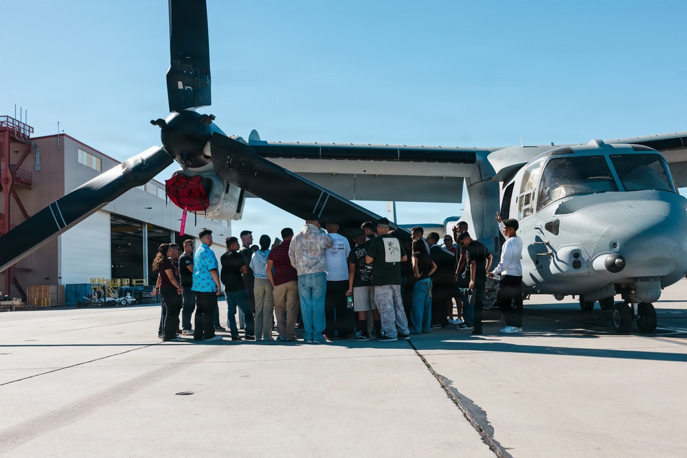 Local High School JROTC Programs Visit MCAS Yuma