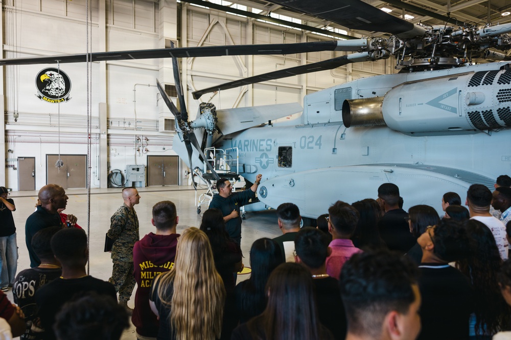 Local High School JROTC Programs Visit MCAS Yuma