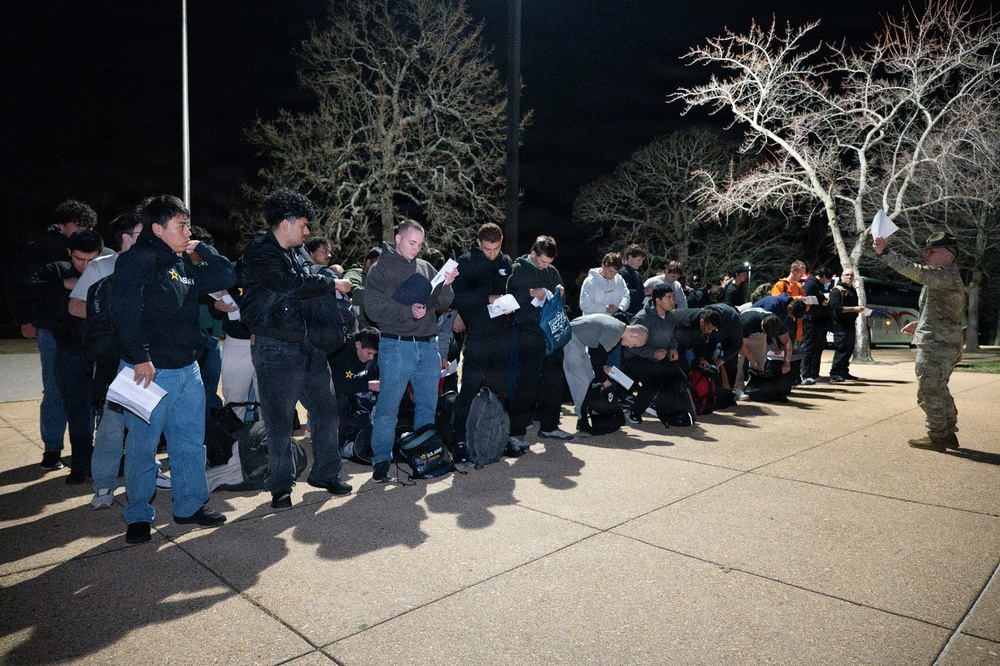 Fort Leonard Wood reception battalion — transforming civilians to Soldiers