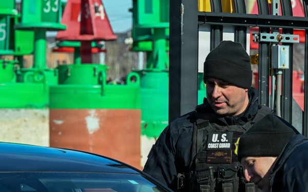 Coast Guard trains for increased force protection conditions