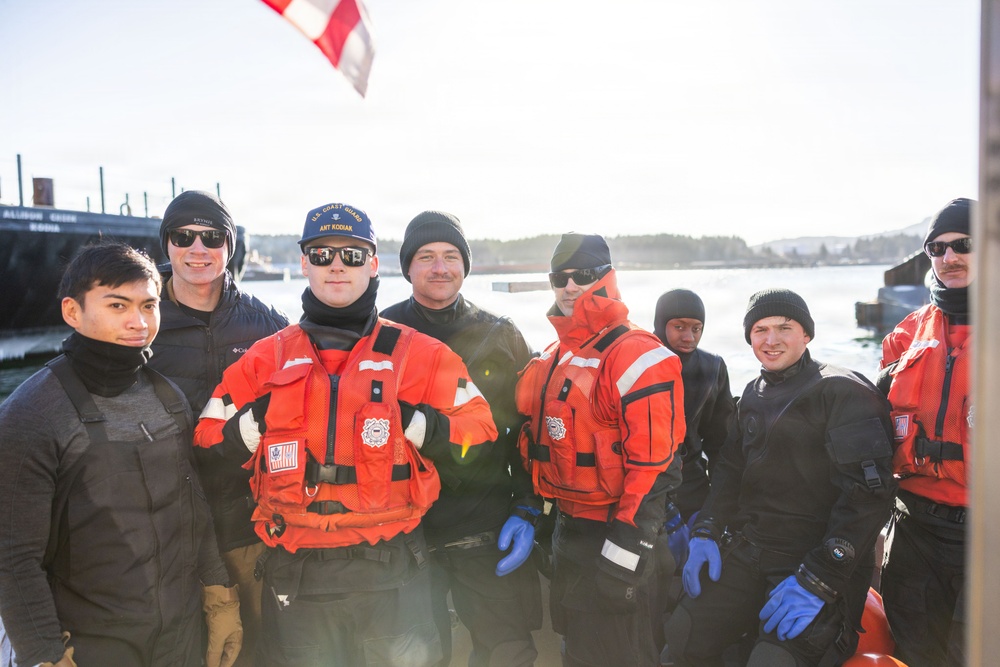 EOD conducts deep dive operations for ARCTIC EDGE 2026