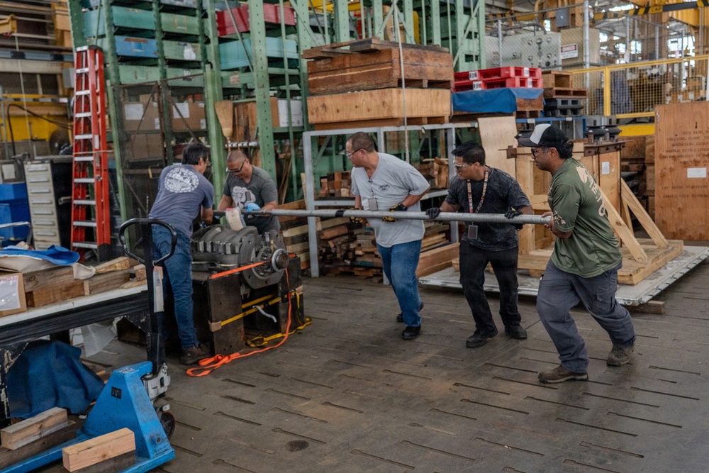 Turn Two: PHNSY &amp; IMF Machinist in action