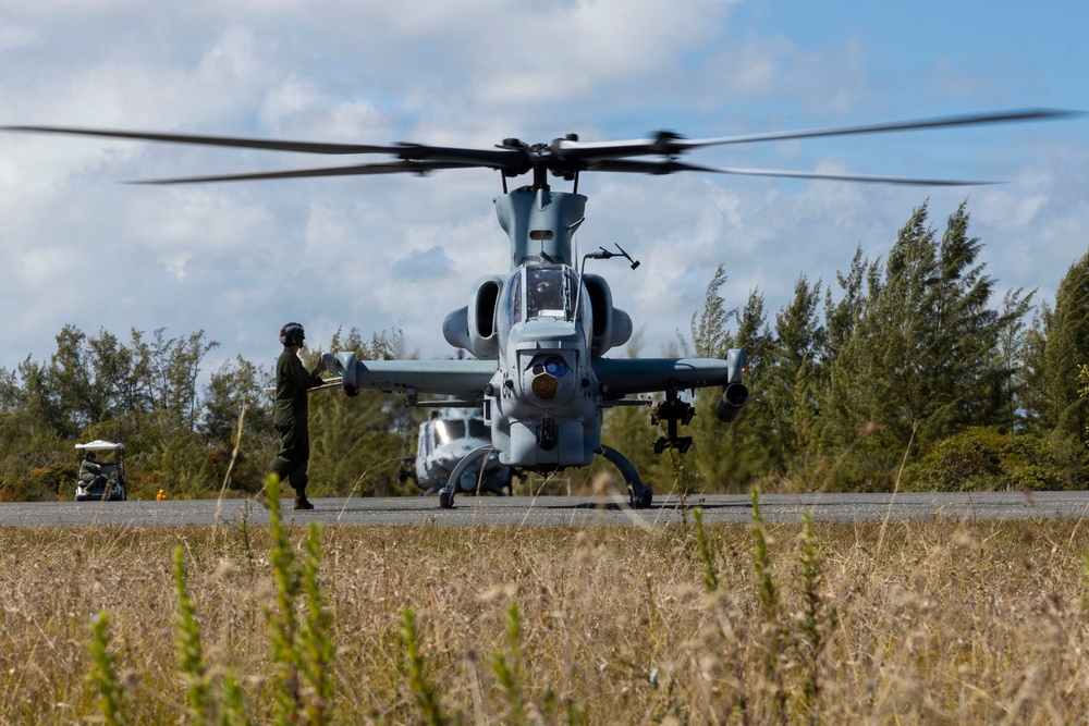 U.S. Marines with HMLA-269 conduct familiarization flight during MAG-29 DAO Exercise