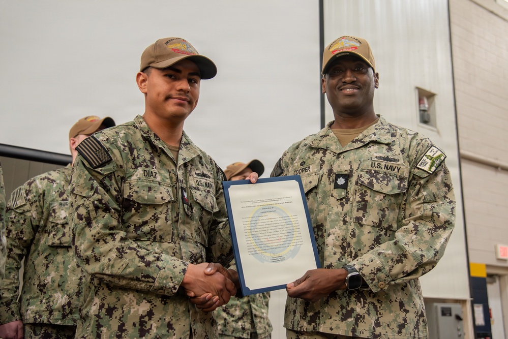 Surface Warfare Engineering School Command (SWESC) Great Lakes Holds All Hands Awards Ceremony