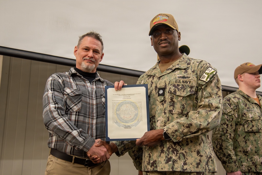 Surface Warfare Engineering School Command (SWESC) Great Lakes Holds All Hands Awards Ceremony