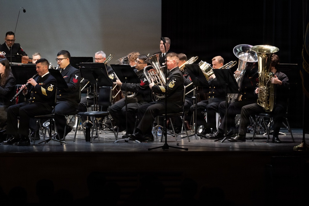 Navy Band performs for Hershey students