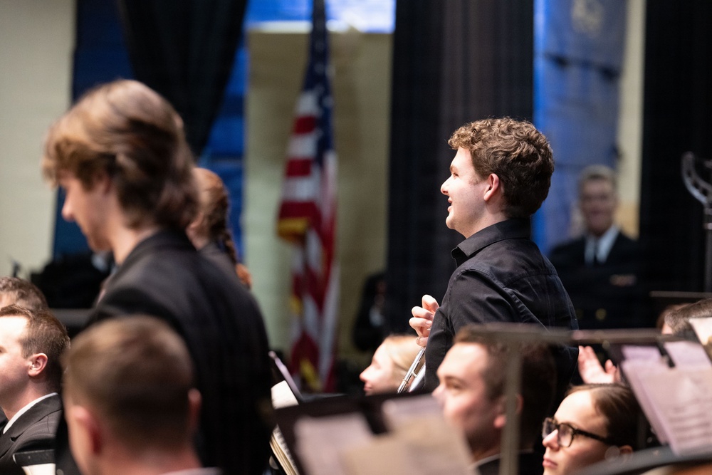 Navy Band performs for Hershey students