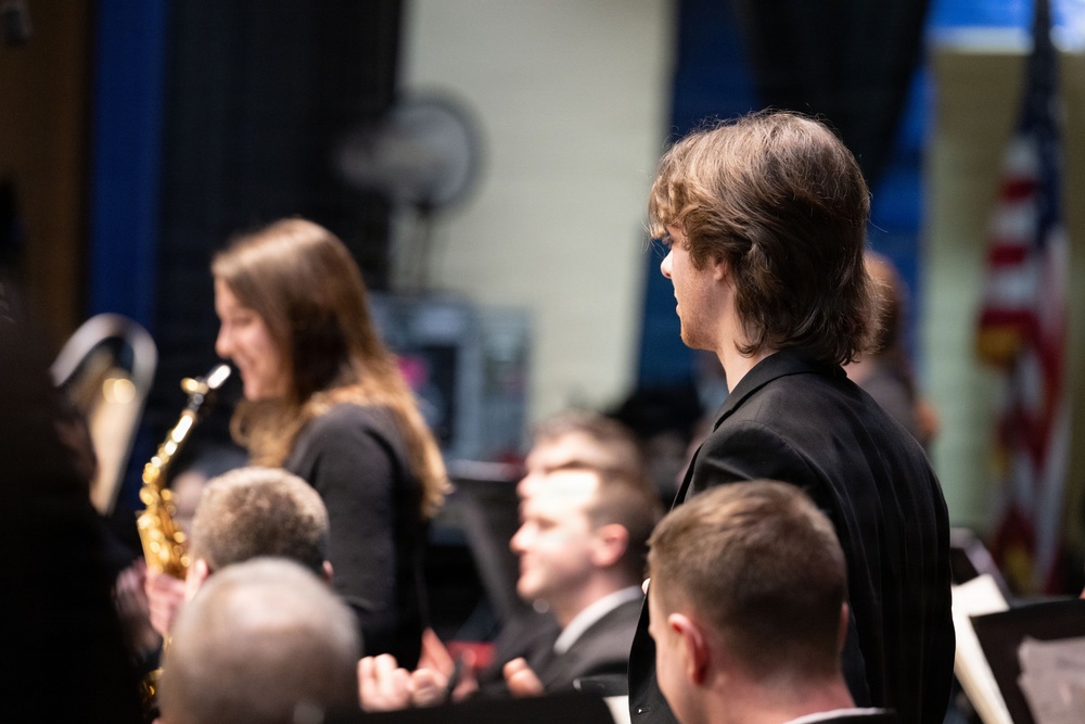 Navy Band performs for Hershey students