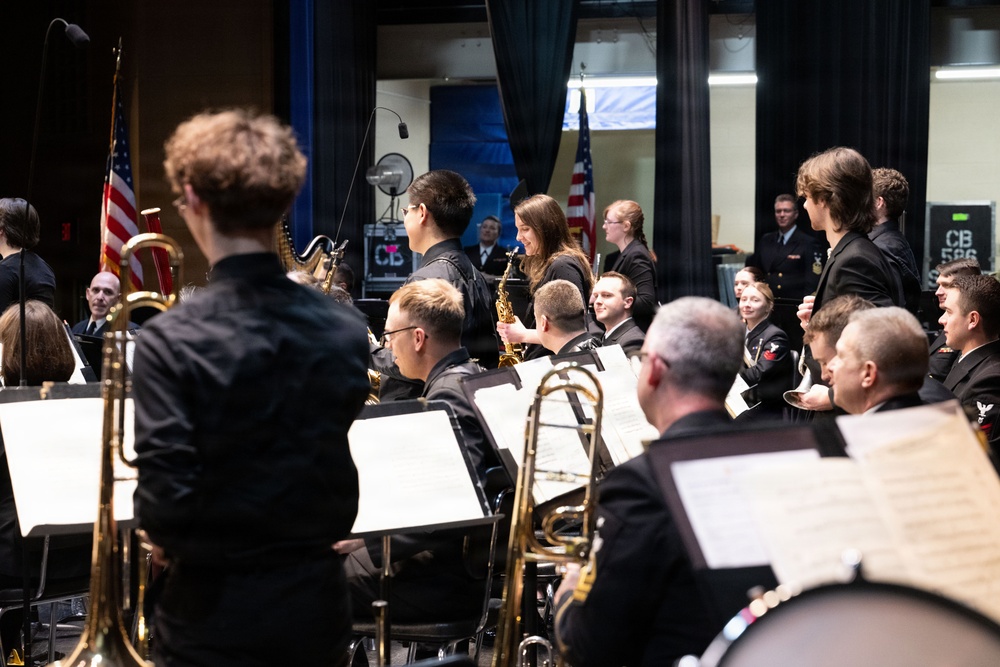 Navy Band performs for Hershey students