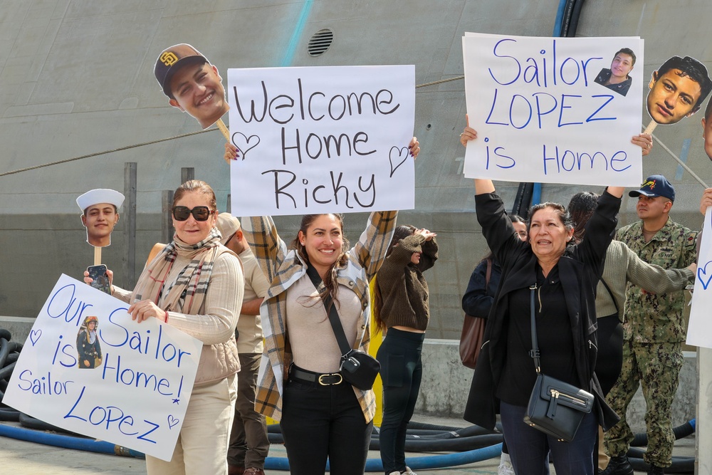 USS Cincinnati returns to San Diego